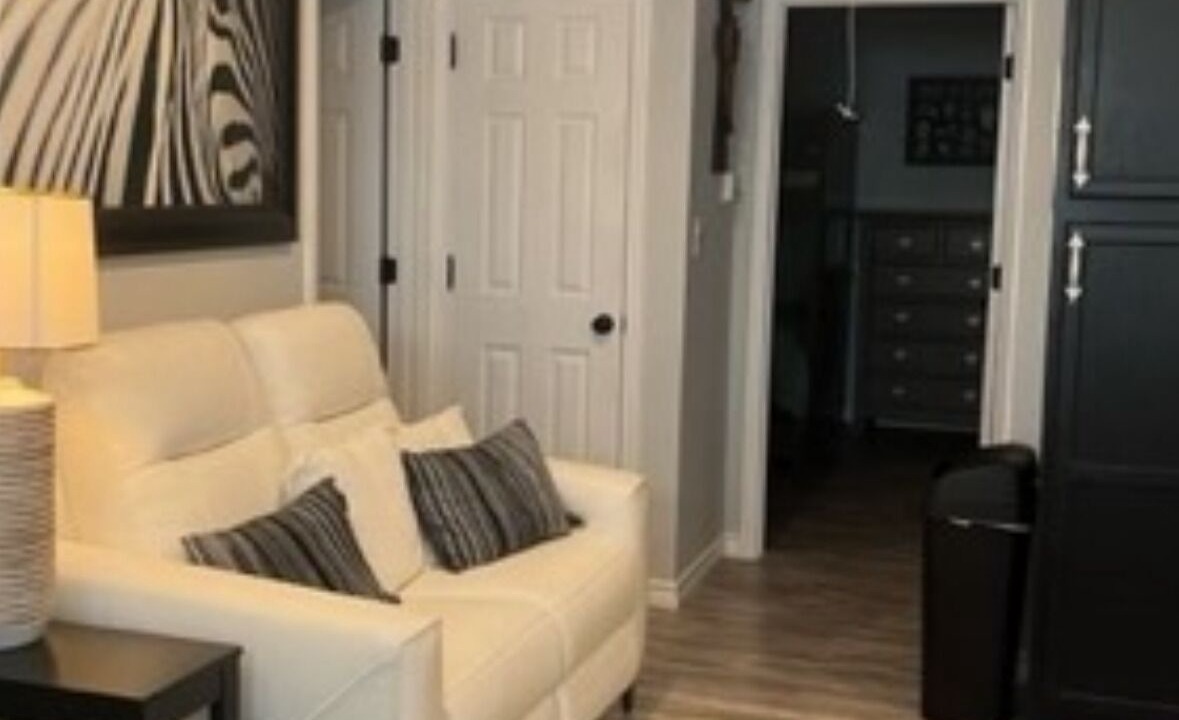 Photo of Livingroom in Willshire Terrace