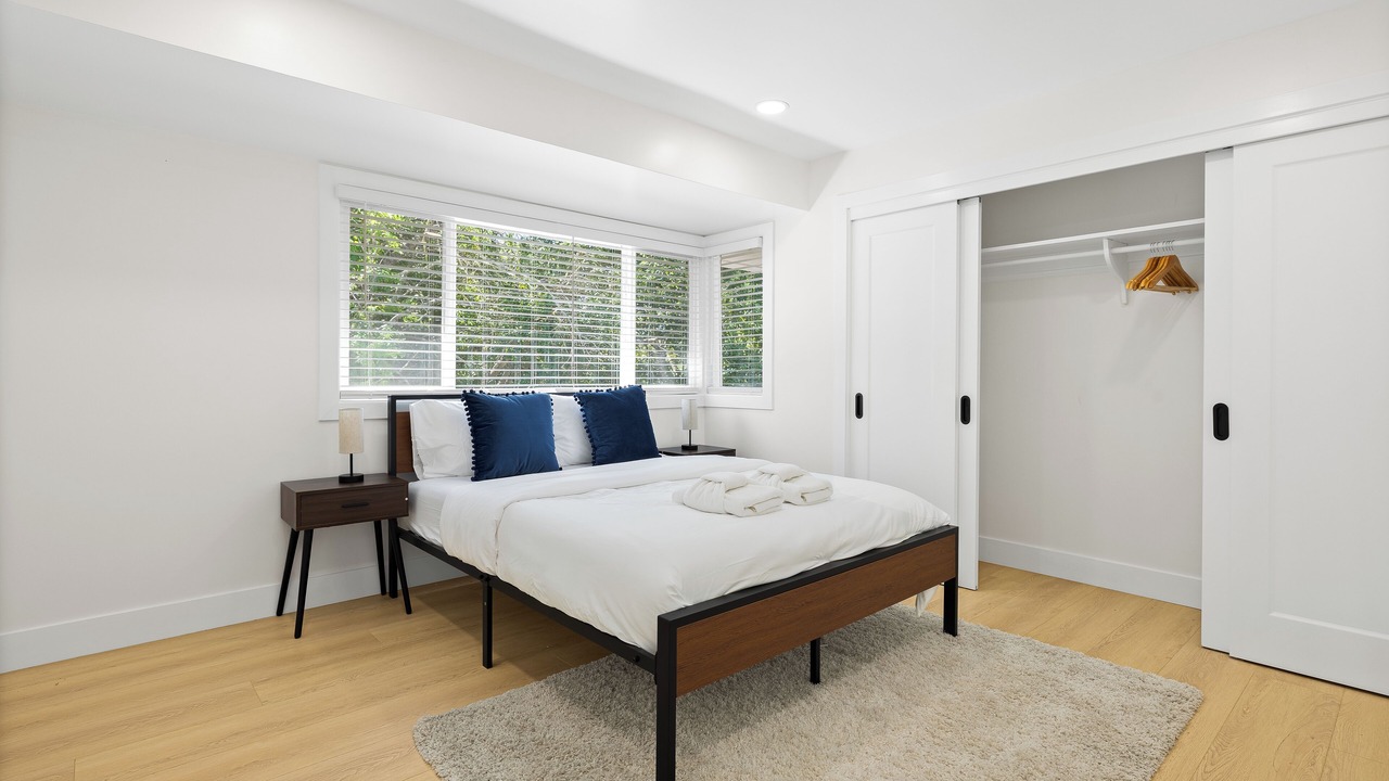 Photo of Bedroom in Orinda