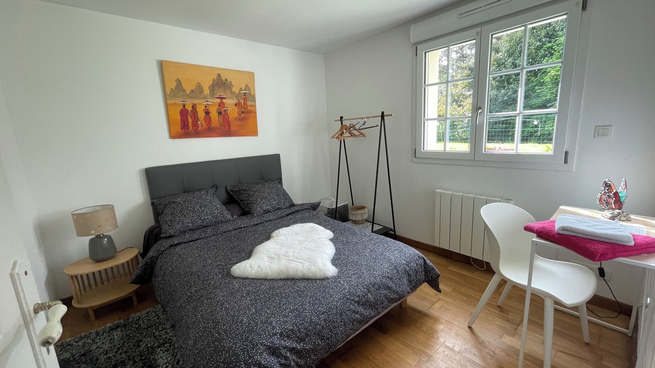 Photo of Bedroom in La Chapelle-des-Fougeretz