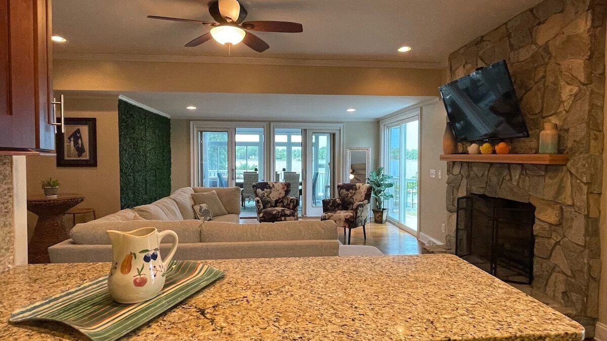 Photo of Livingroom in Chapin