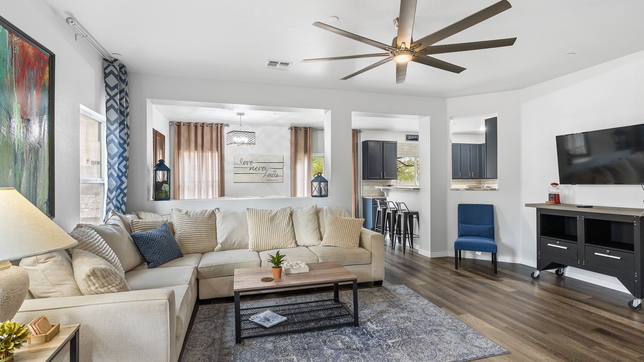 Photo of Livingroom in Casas Adobes