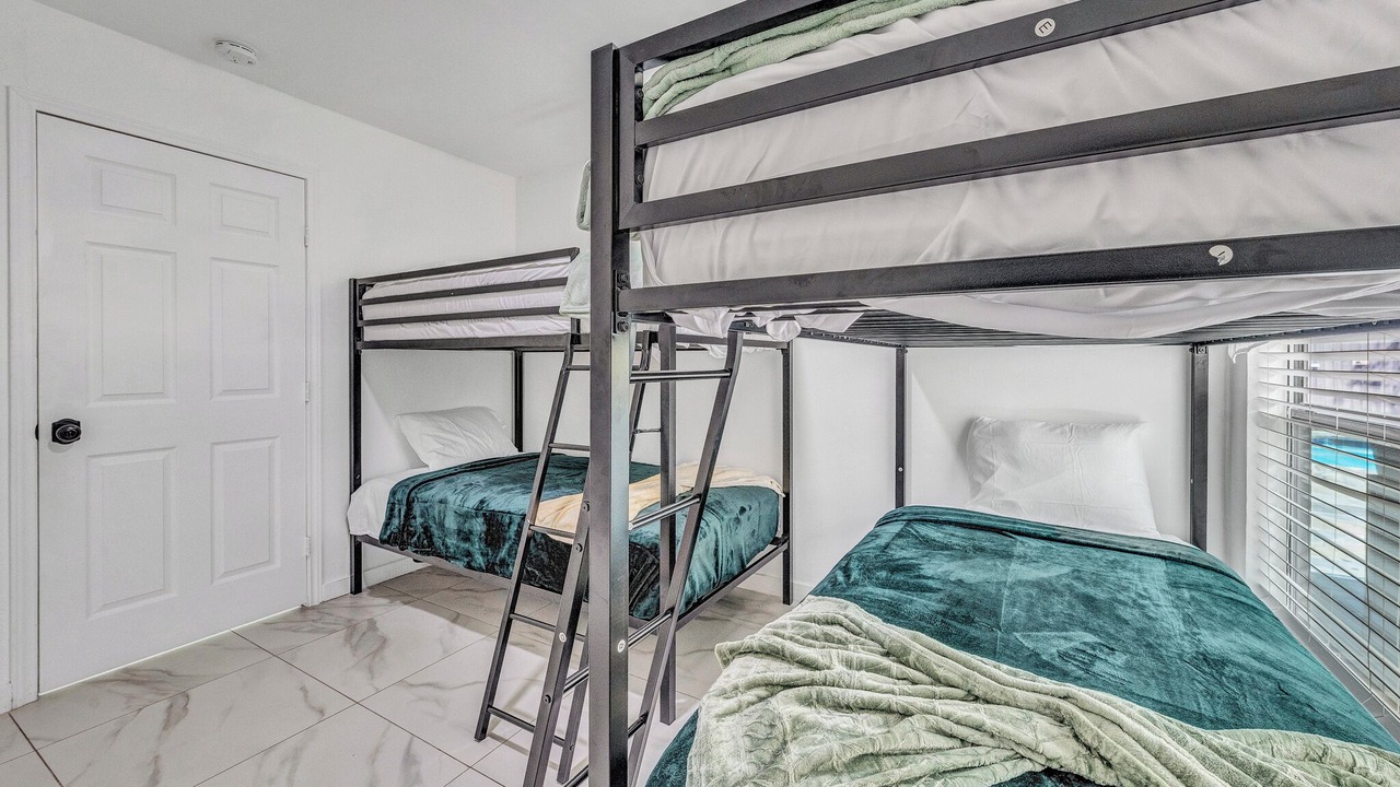 Photo of Bedroom in Lewisville