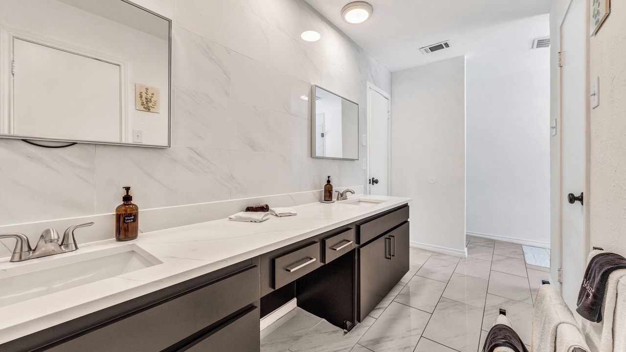 Photo of Bathroom in Lewisville