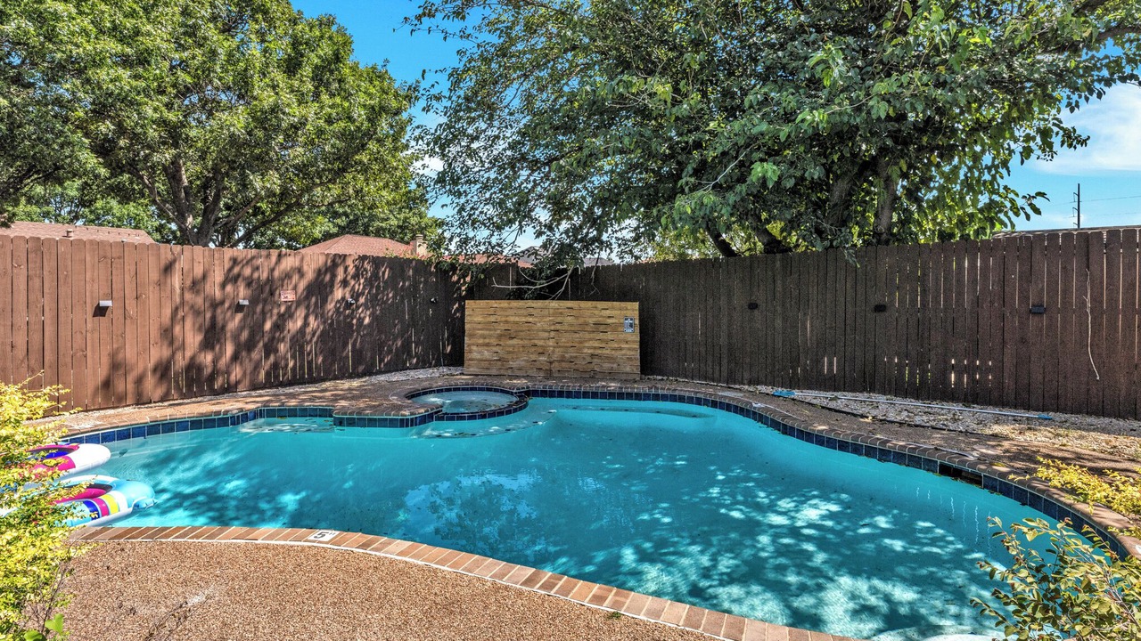 Photo of Outdoor in Lewisville