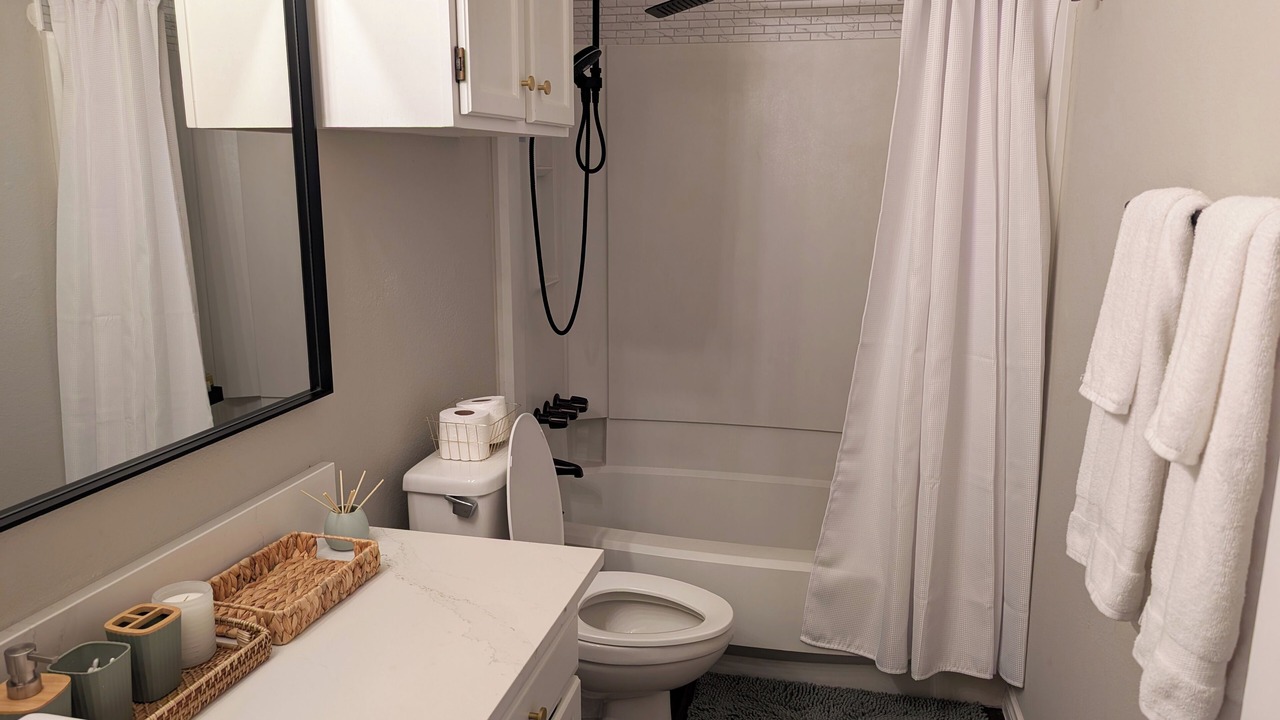 Photo of Bathroom in Wells Branch