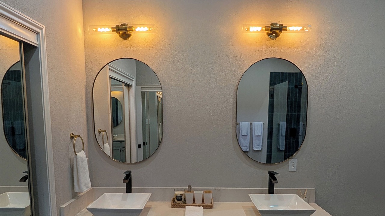 Photo of Bathroom in Wells Branch