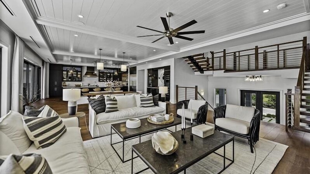 Photo of Livingroom in Boca Grande