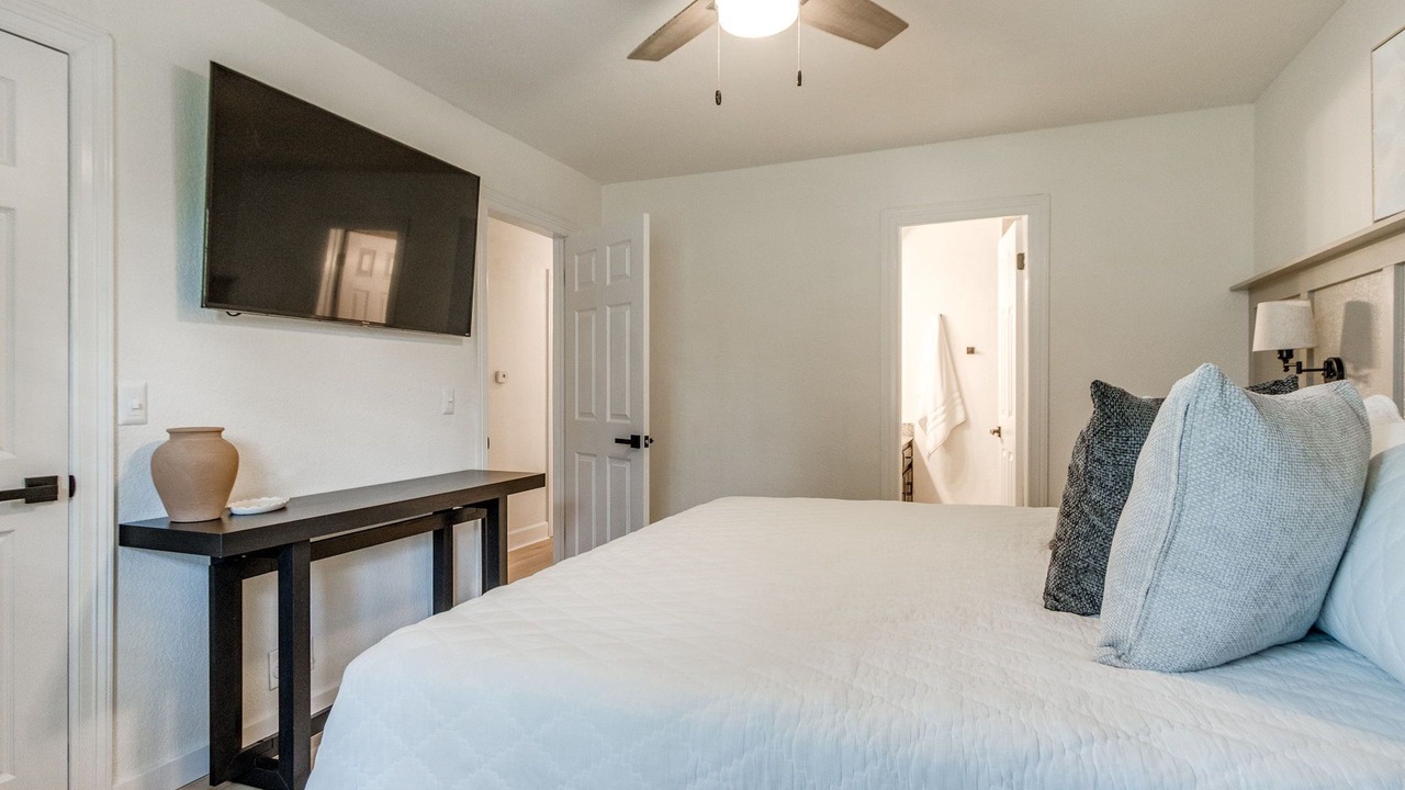 Photo of Bedroom in Edmond