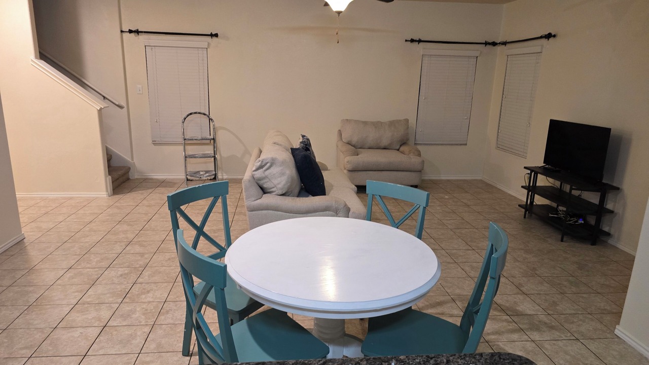 Photo of Livingroom in Williamson County