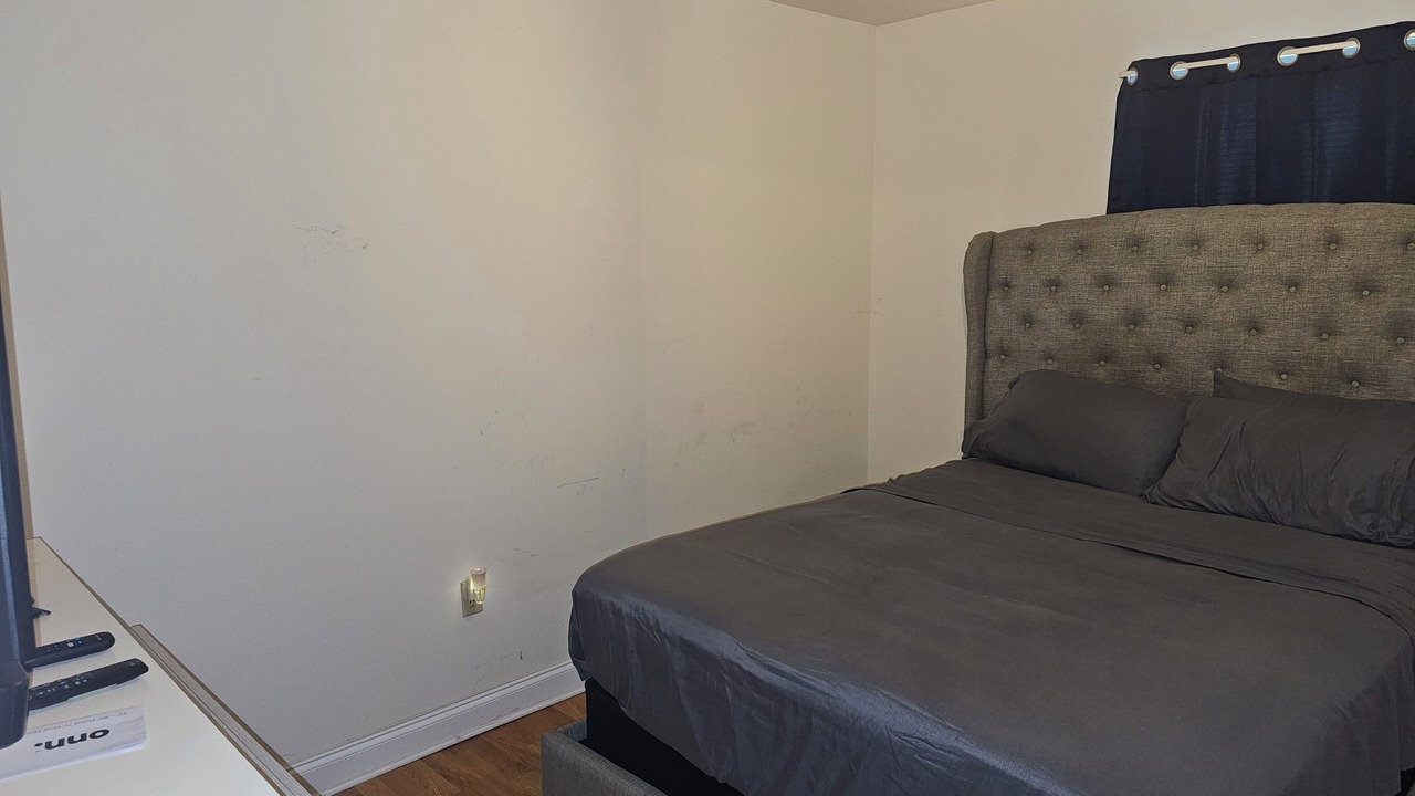Photo of Bedroom in Martinsville