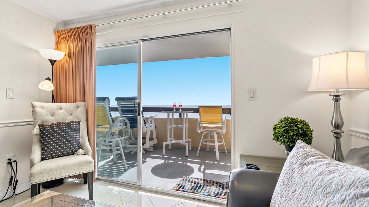 Photo of Livingroom in North Myrtle Beach