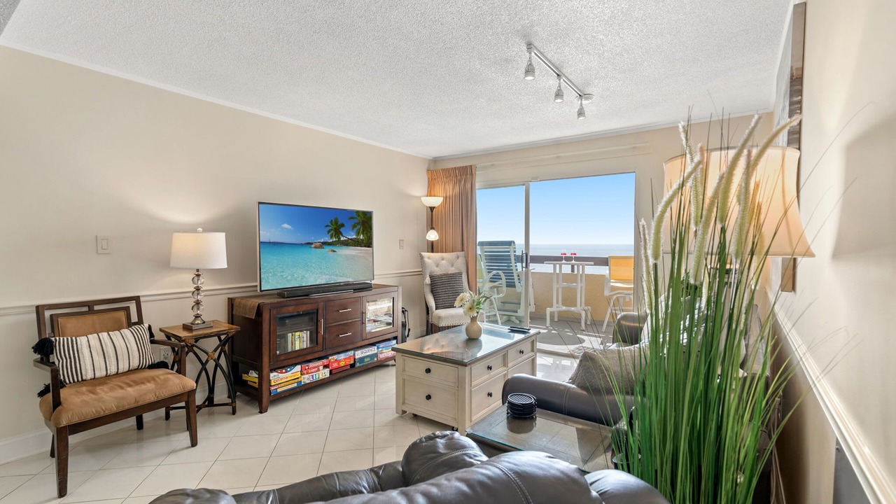 Photo of Livingroom in North Myrtle Beach