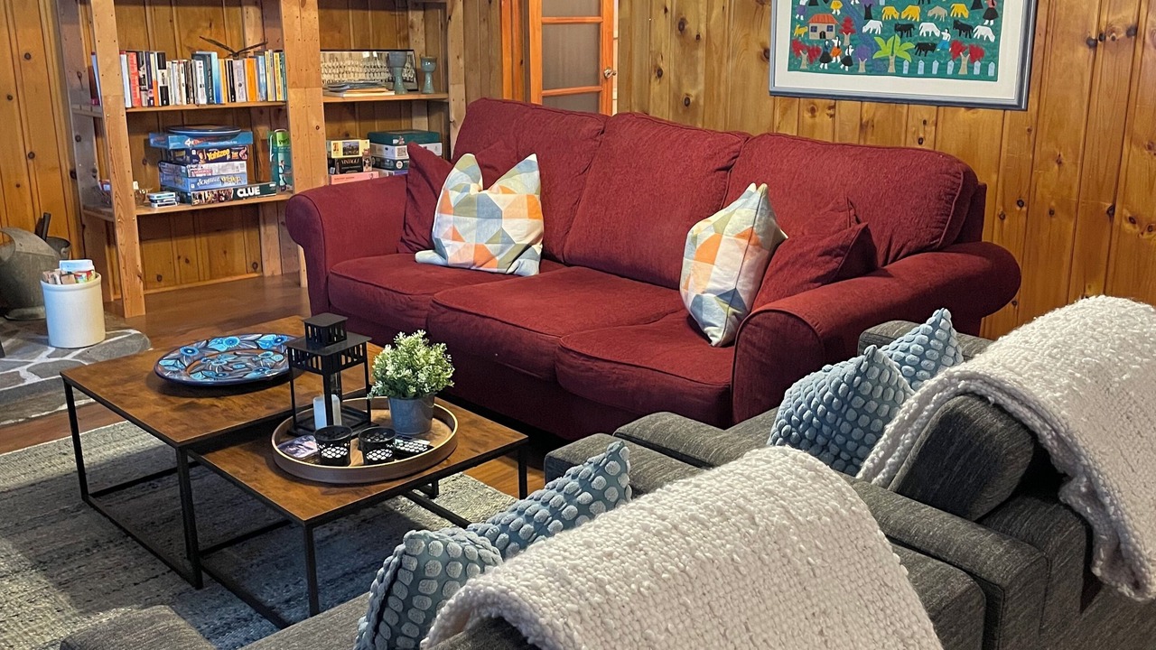 Photo of Livingroom in Algonquin Highlands