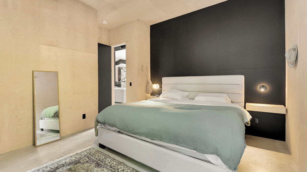 Photo of Bedroom in Gravenhurst
