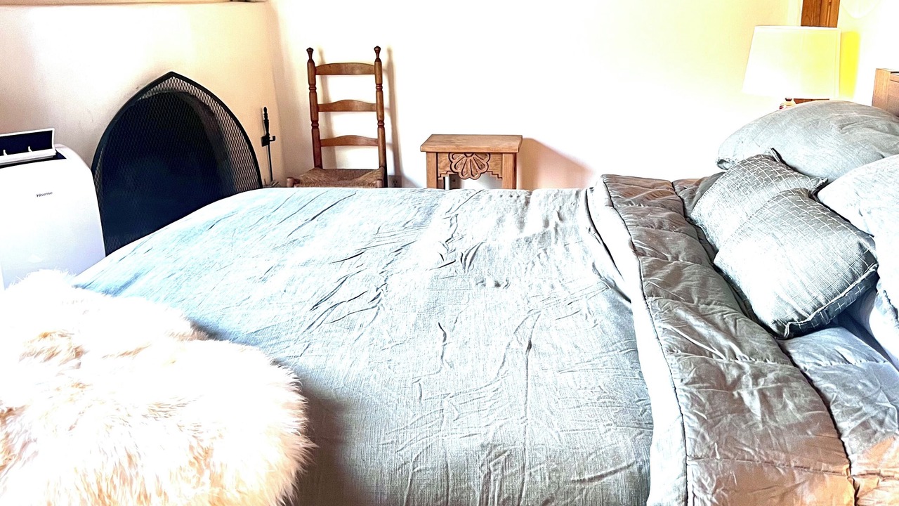 Photo of Bedroom in Arroyo Seco