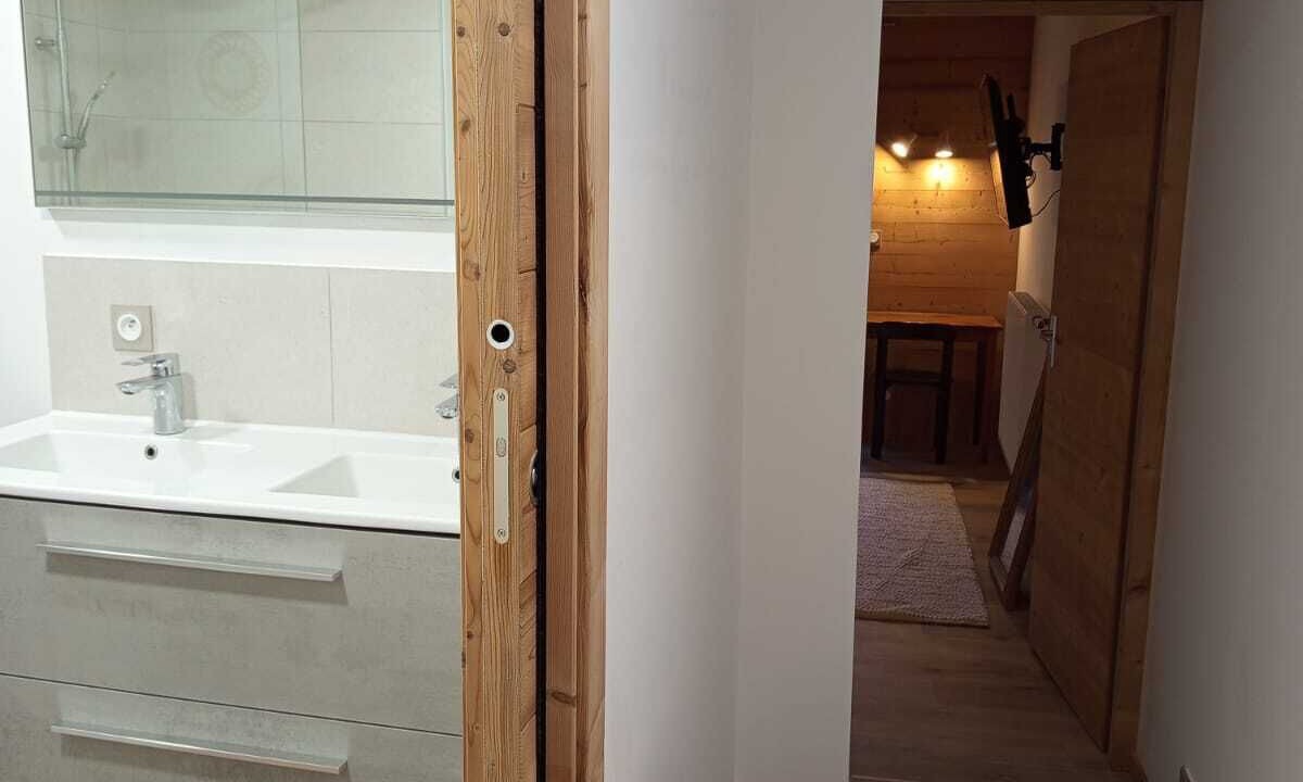 Photo of Bathroom in Champagnole