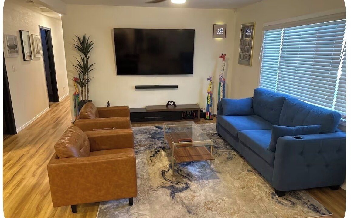 Photo of Livingroom in Redway