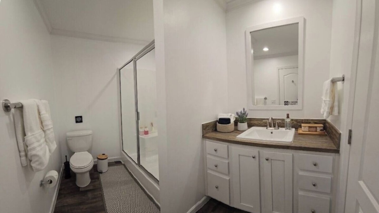 Photo of Bathroom in Greenback