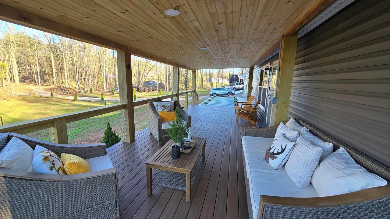Photo of Patio Balcony in Greenback