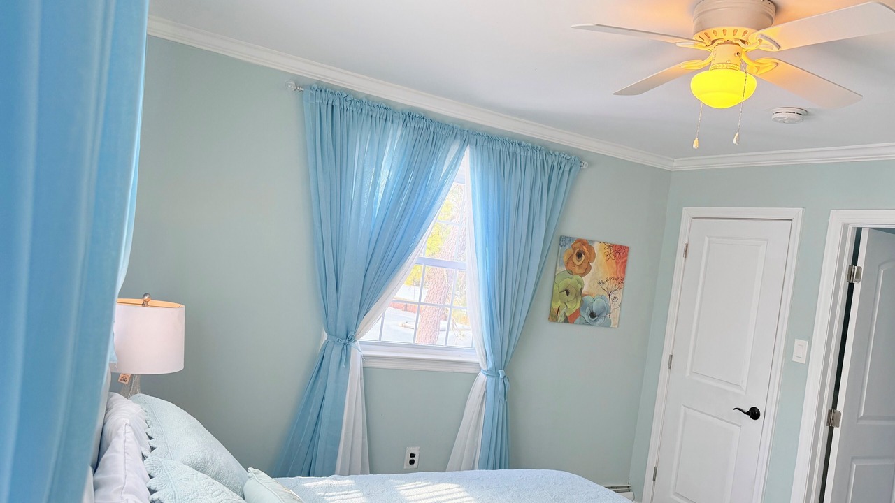 Photo of Bedroom in Elwood