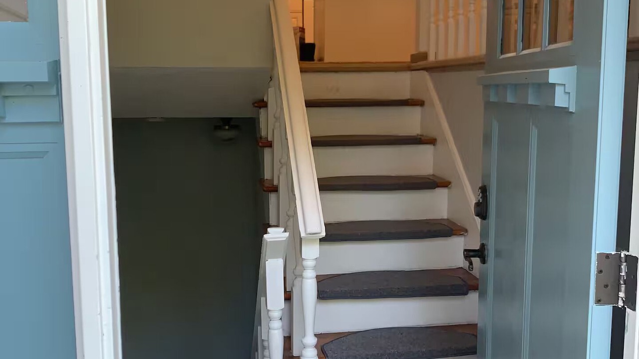 Photo of Others in Elwood