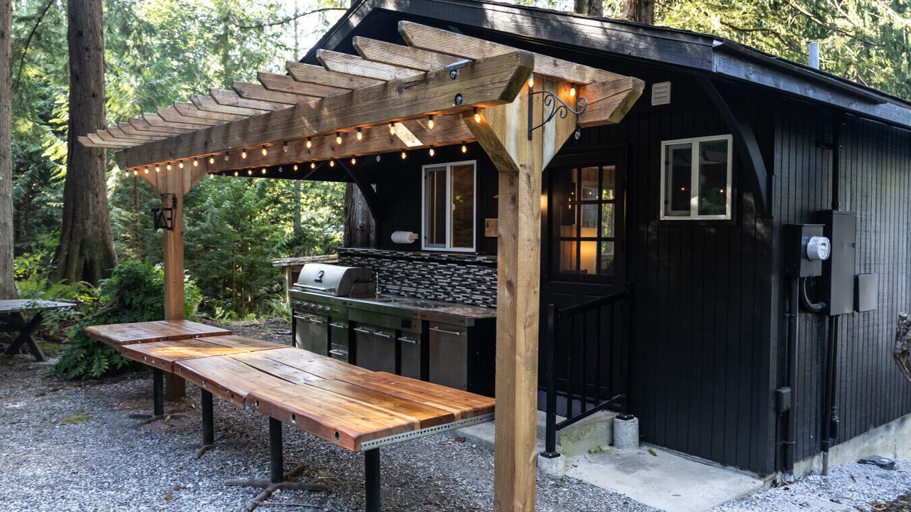 Photo of Patio Balcony in Sedro-Woolley