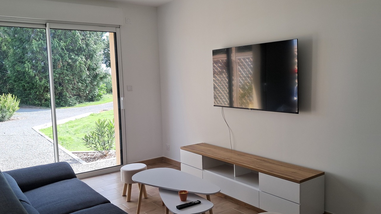 Photo of Livingroom in Saint-Quentin-sur-le-Homme