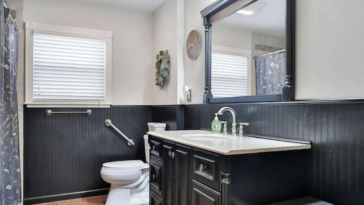 Photo of Bathroom in Abilene