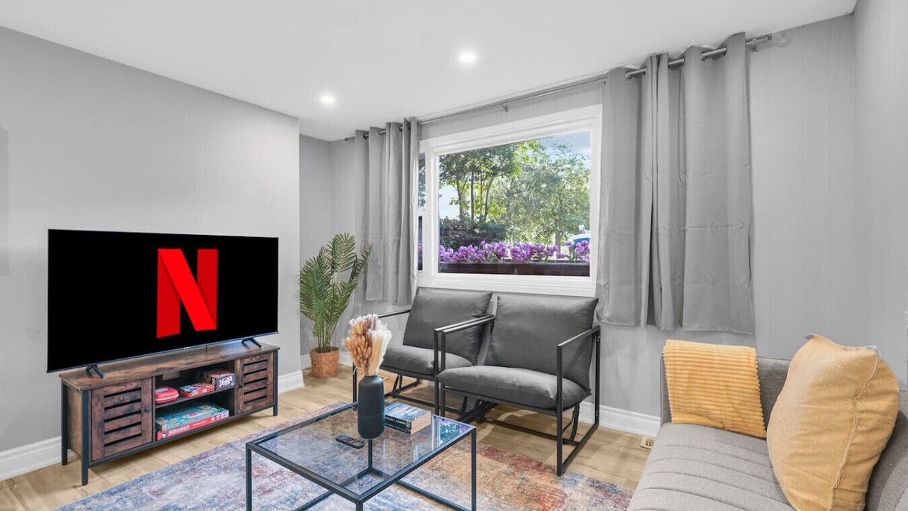 Photo of Livingroom in Whitby