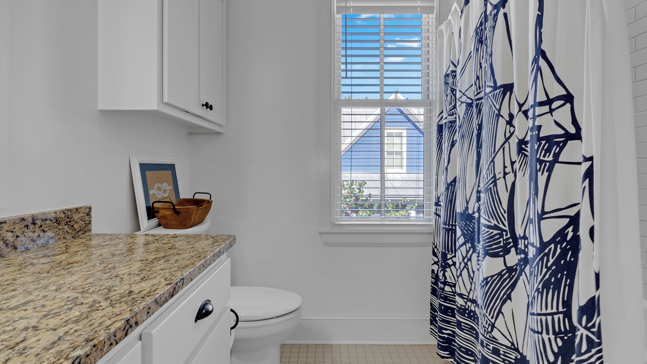 Photo of Bathroom in Eufaula