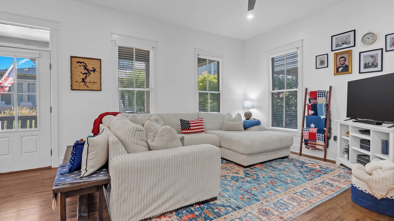 Photo of Livingroom in Eufaula