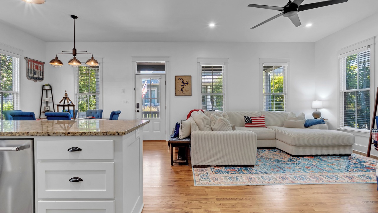 Photo of Livingroom in Eufaula