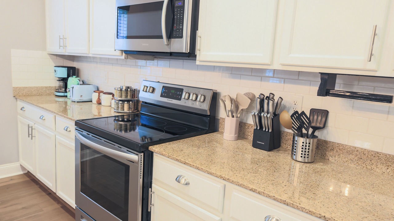 Photo of Kitchen in Wessex Square