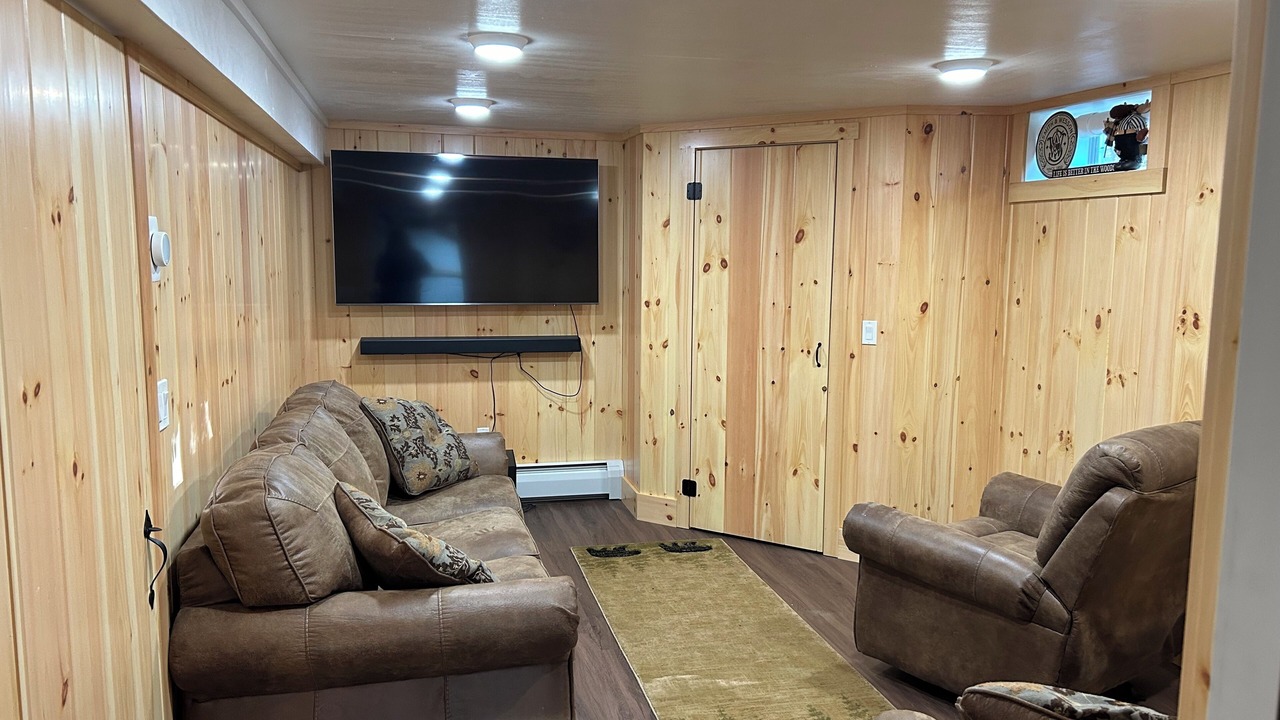 Photo of Livingroom in Center Ossipee