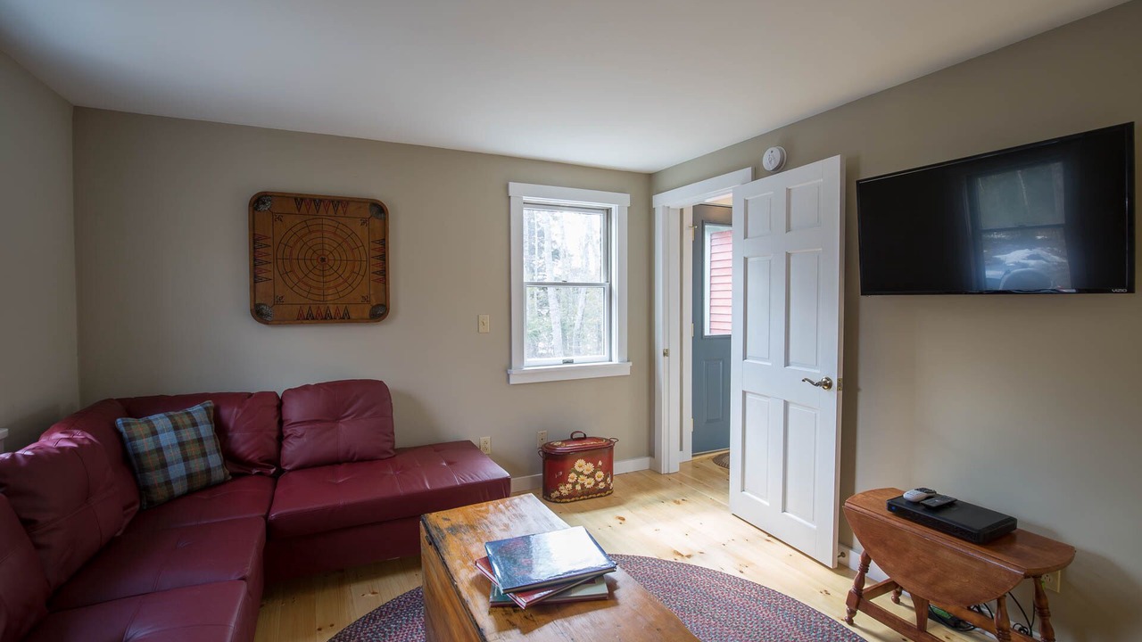 Photo of Livingroom in Belmont