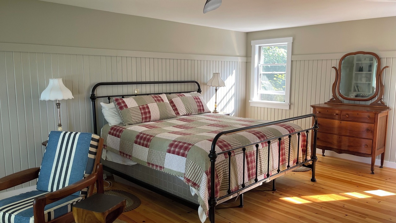 Photo of Bedroom in Belmont