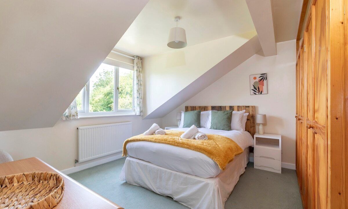 Photo of Others in Eastington