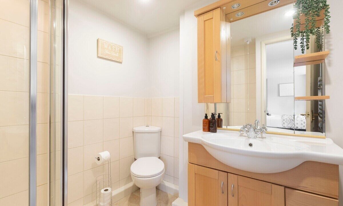 Photo of Bathroom in Eastington