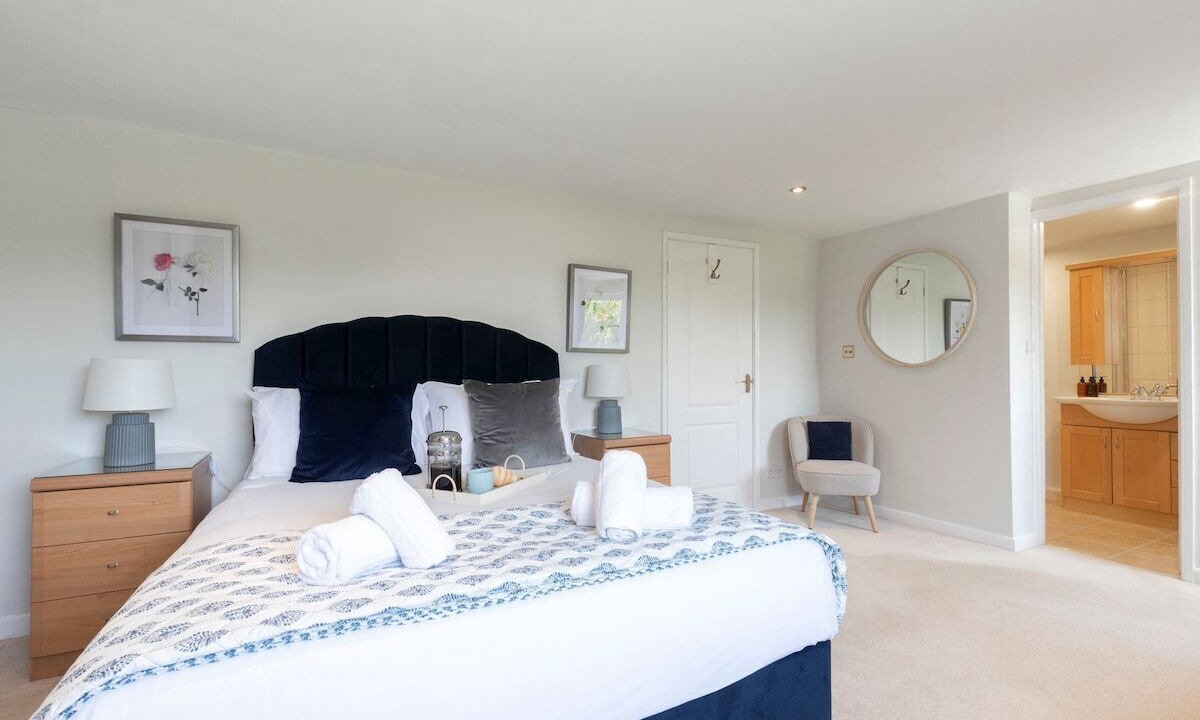 Photo of Others in Eastington