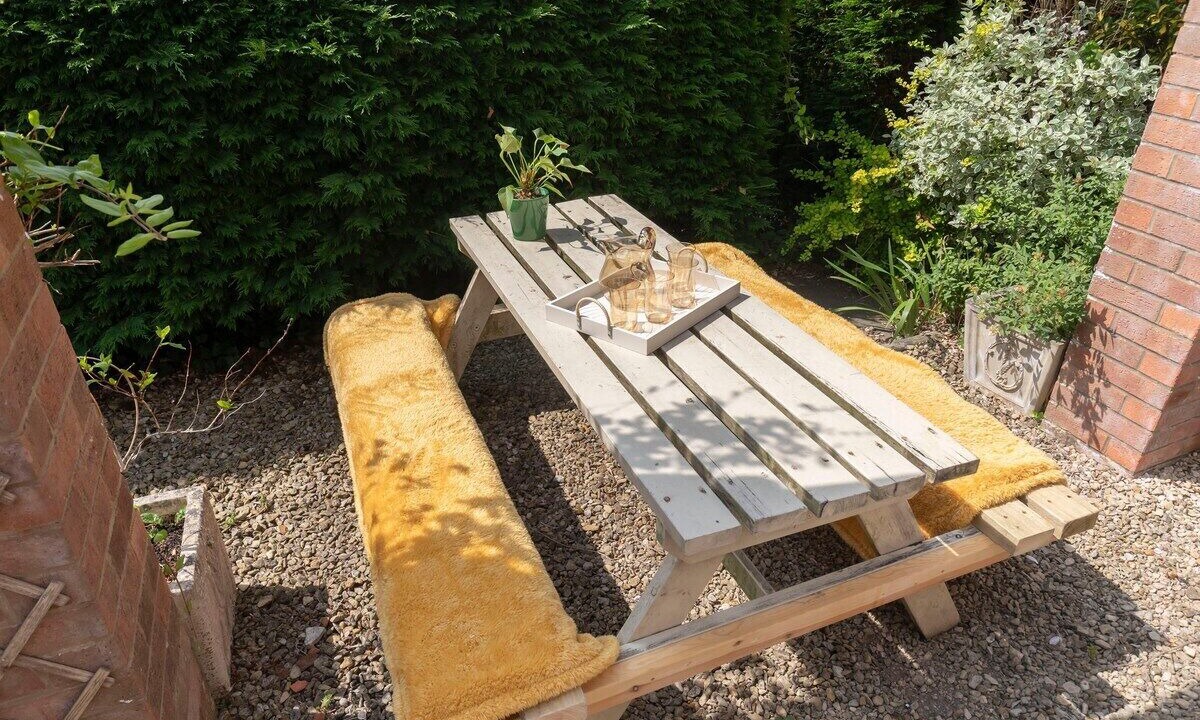 Photo of Outdoor in Eastington