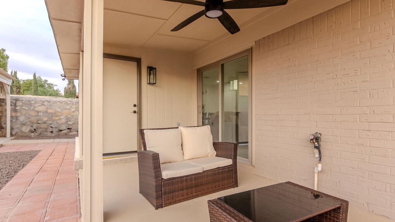 Photo of Patio Balcony in Biggs Field
