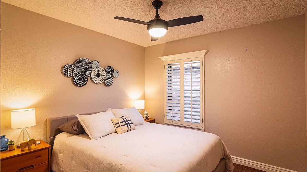 Photo of Bedroom in Biggs Field