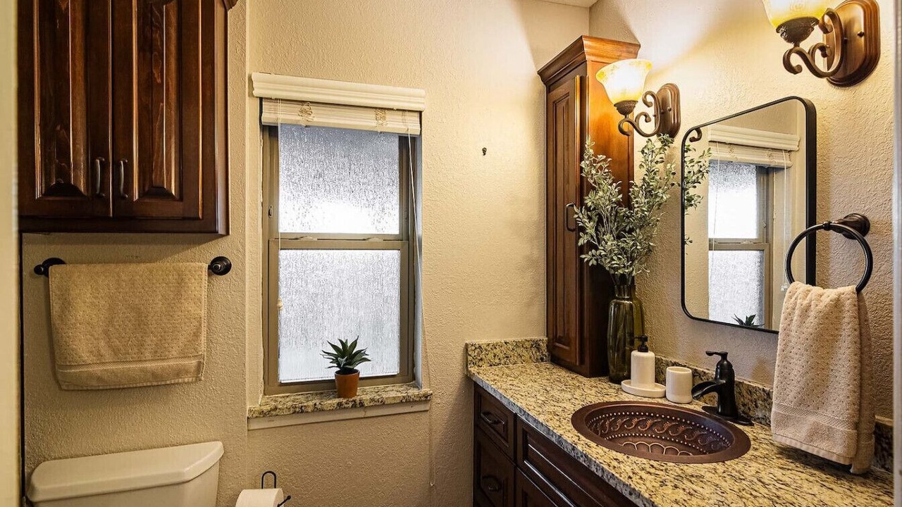 Photo of Bathroom in Biggs Field