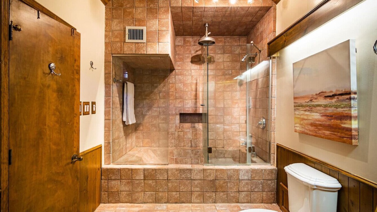 Photo of Bathroom in Bandolero - Tarascas