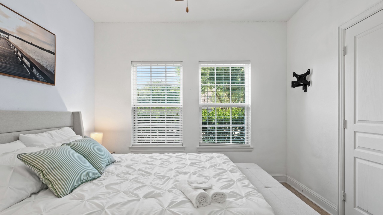 Photo of Bedroom in Lake Dallas