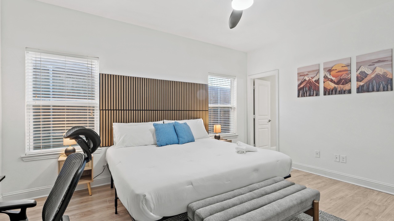 Photo of Bedroom in Lake Dallas