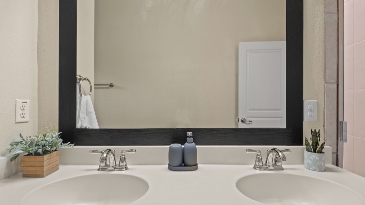 Photo of Bathroom in Lake Dallas