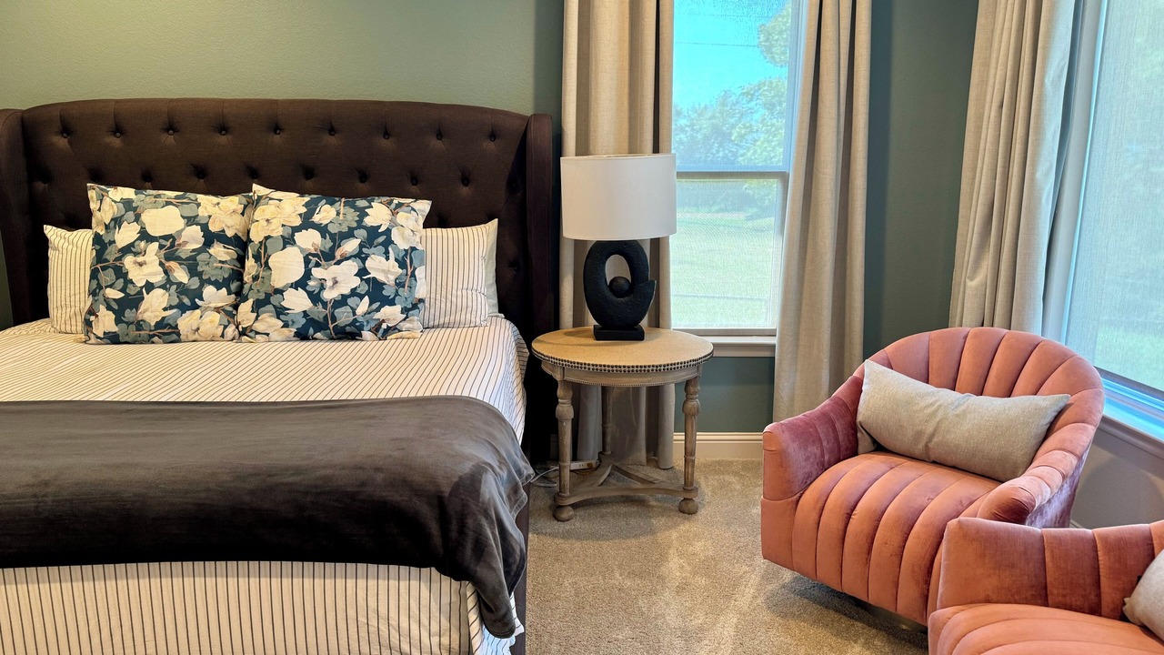Photo of Bedroom in Tool