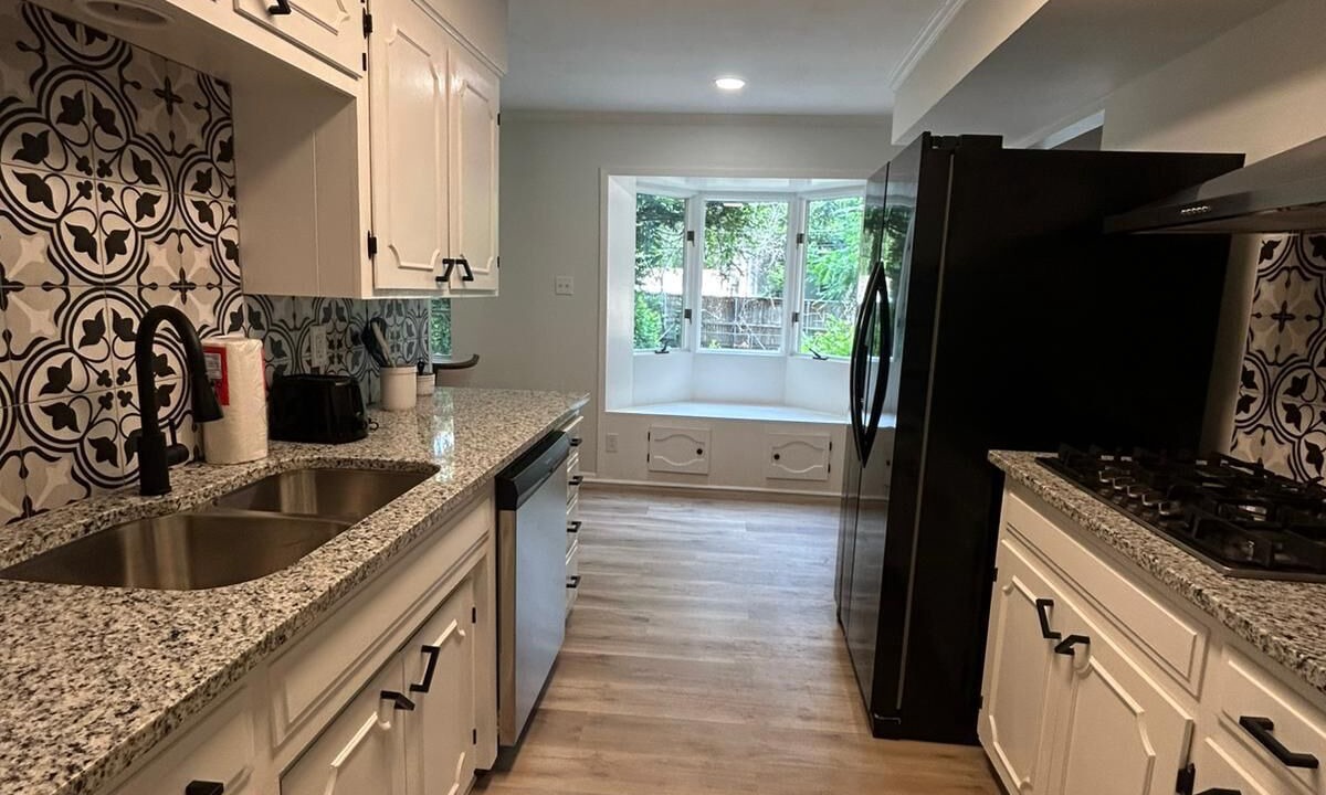 Photo of Kitchen in West Arlington