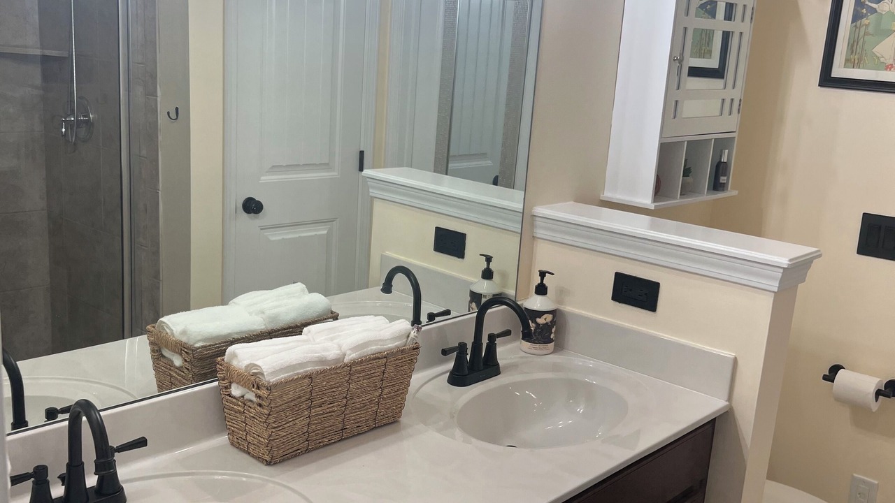 Photo of Bathroom in Thompson's Station